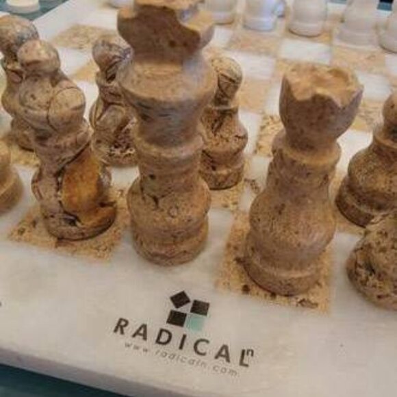 Handmade Staunton Gold & White Marble 15" Chess Board Game Set - Picture 3 of 9